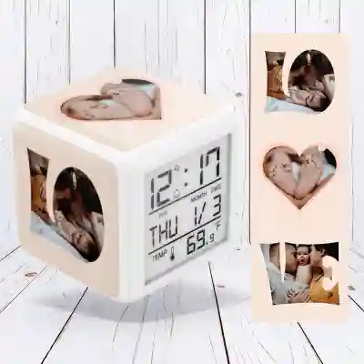 Personalizirani digitalni sat - LOVE