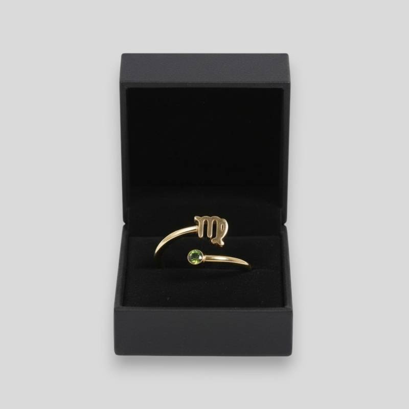 Ženski prsten s personaliziranim znakom zodijaka