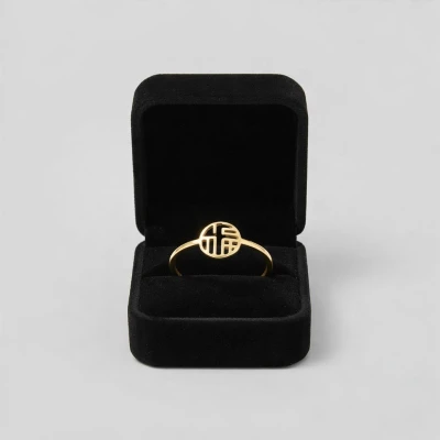 Ženski prsten s kineskim znakovima