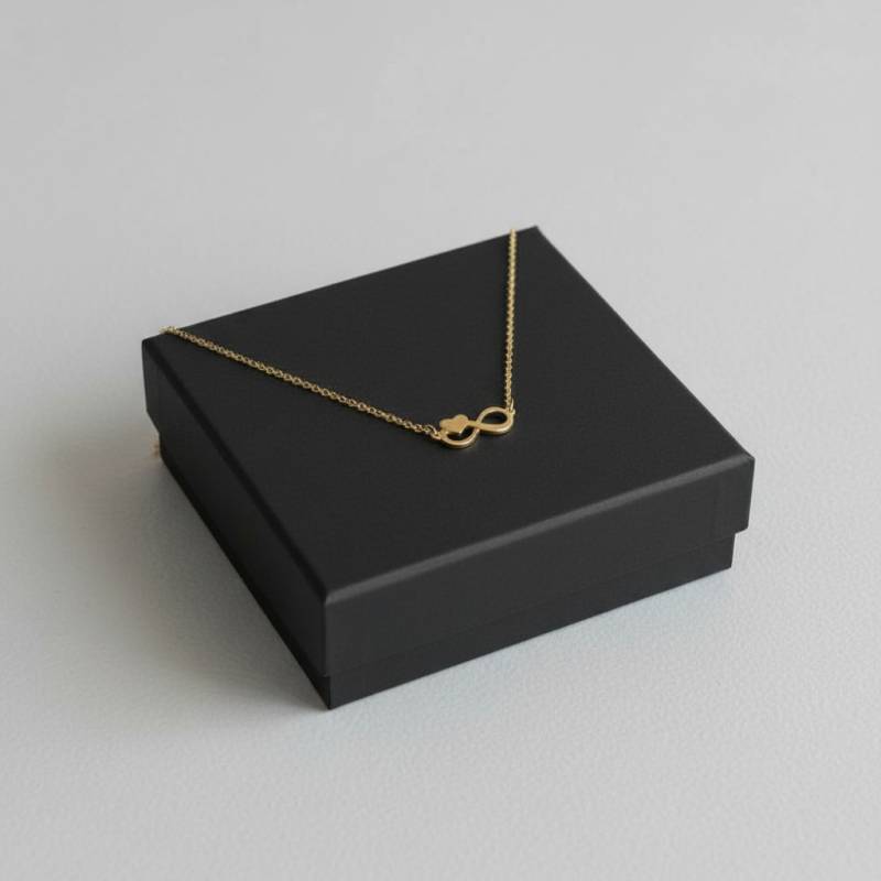 Ženska ogrlica s privjeskom Infinity 