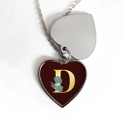 Personalizirani medaljon u obliku srca - Inicijal voljene osobe