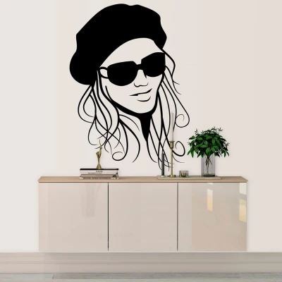 Dekorativna naljepnica-Rebela